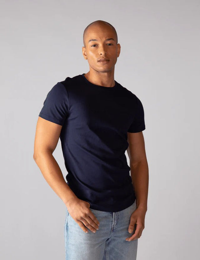 T-Shirt | Curved | Schwarz, Weiß, Beige, Blau | Für Männer von ZOCKN