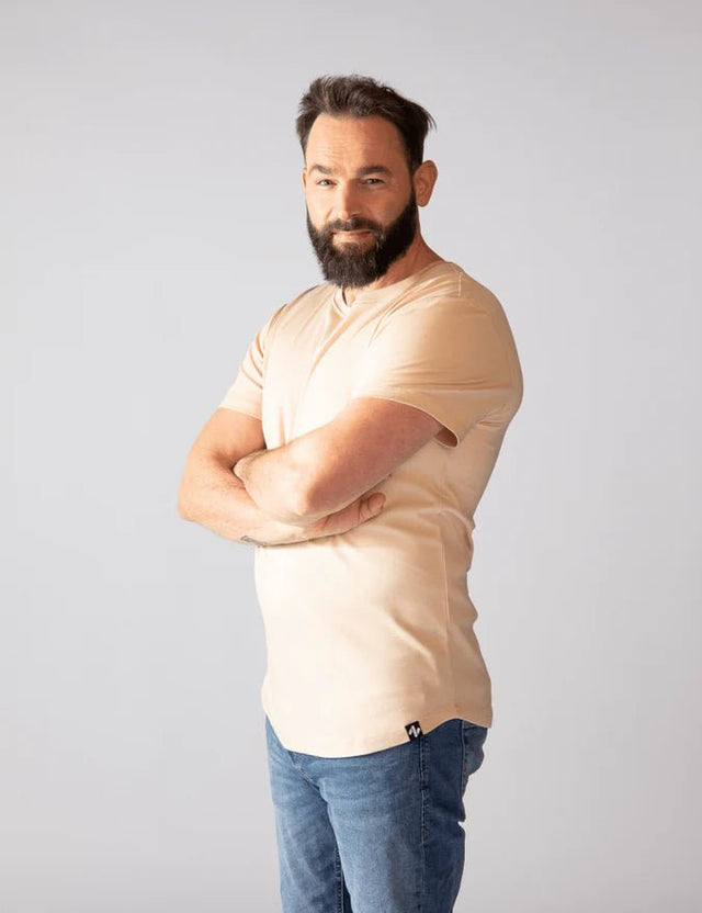 T-Shirt | Curved | Schwarz, Weiß, Beige, Blau | Für Männer von ZOCKN