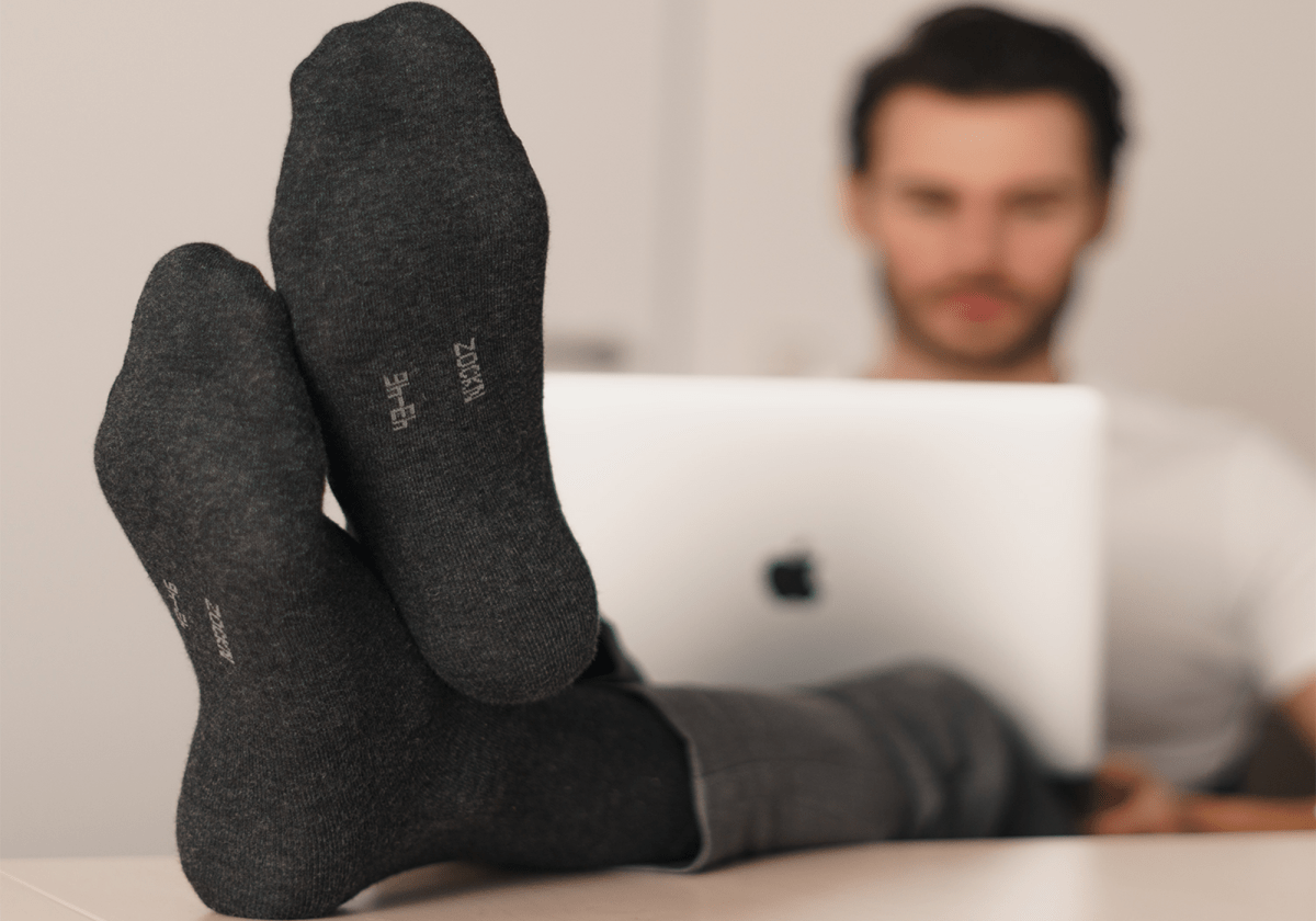 Klassisch, klar, komfortabel – die ZOCKN Business Socken - ZOCKN
