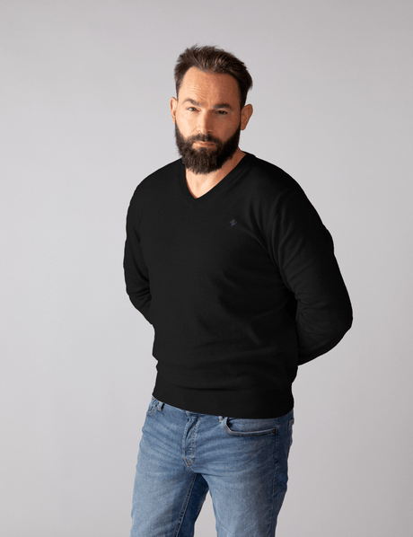 Pullover | V-Neck | Schwarz von ZOCKN